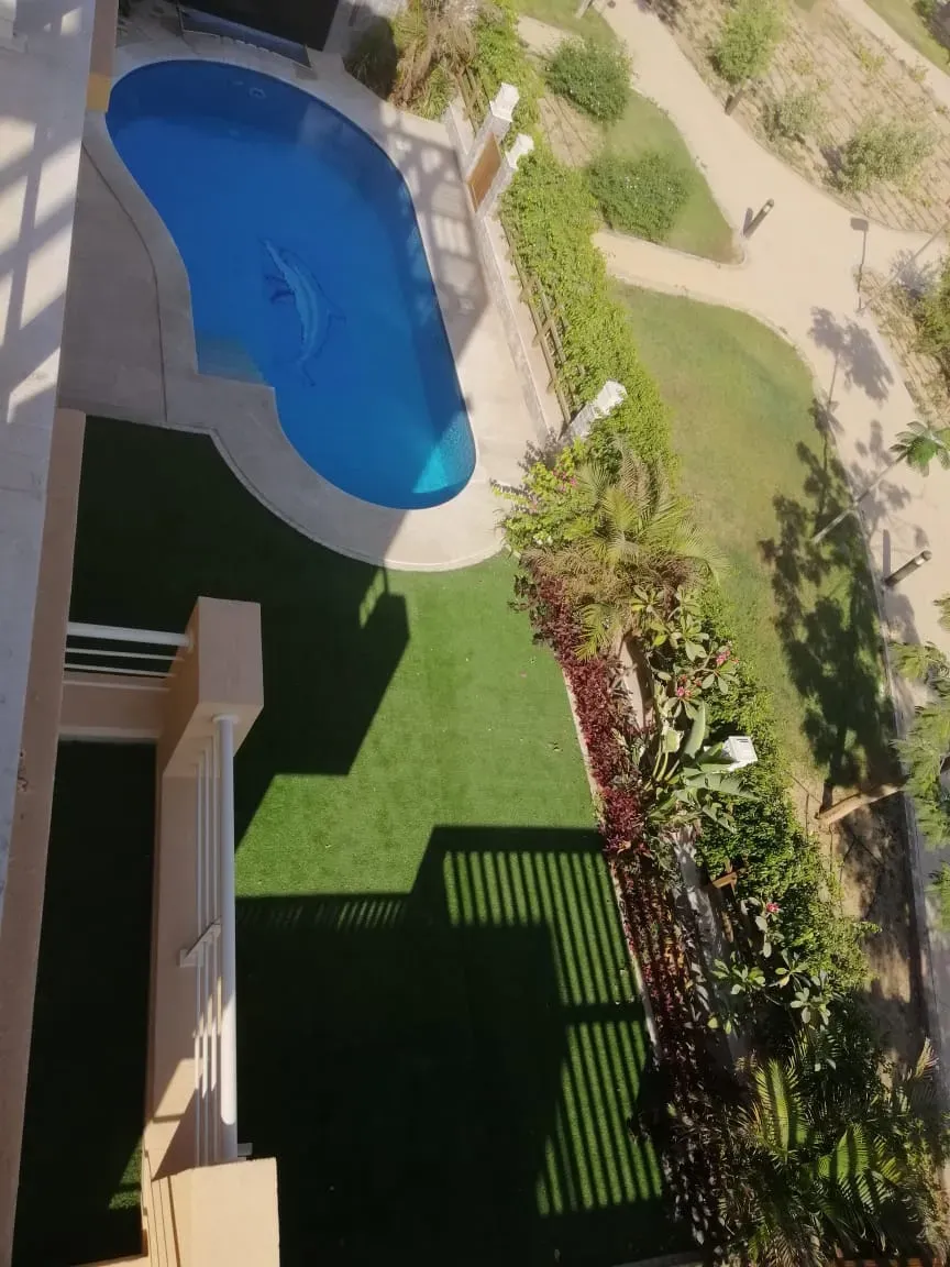 Garden & Roofs - View 3