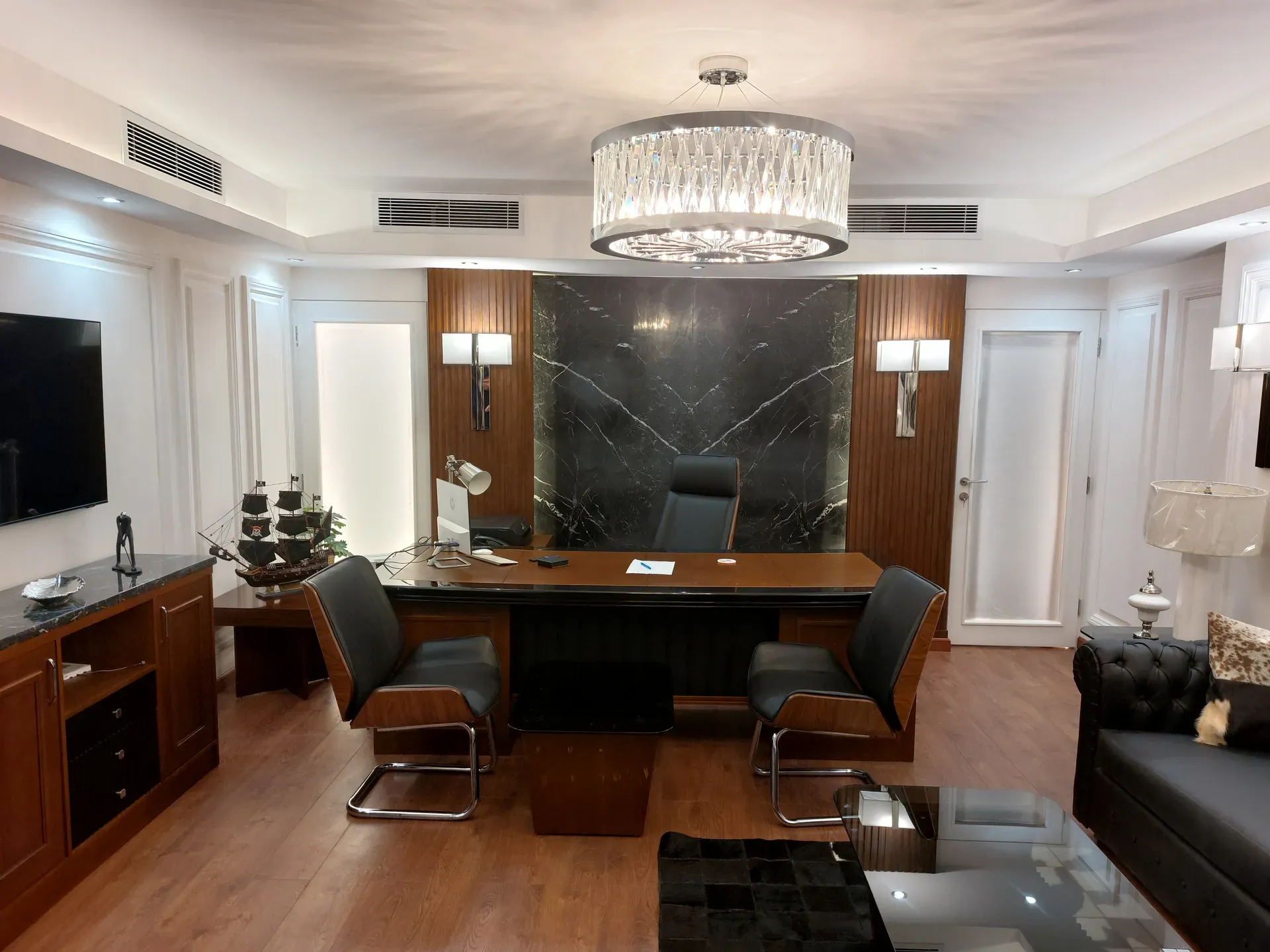 Manager Offices - View 13